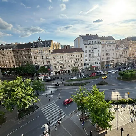 Apartman Synagogue Gozsdu Corner *