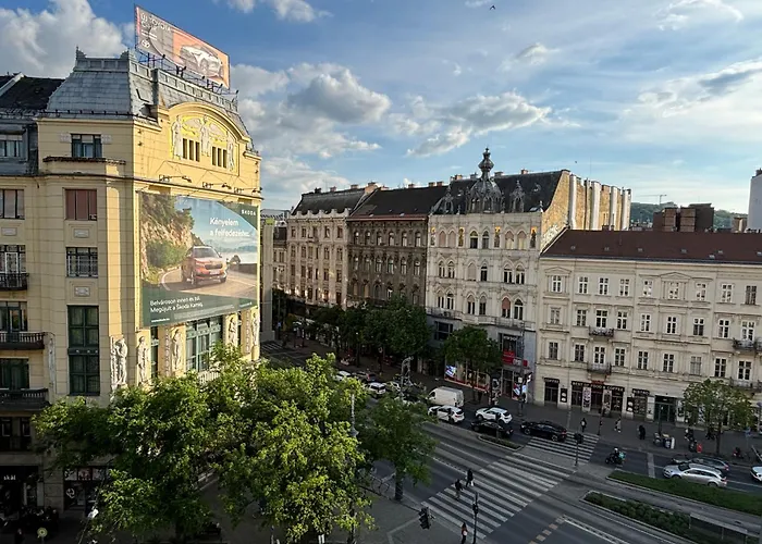 Synagogue Gozsdu Corner Apartment *