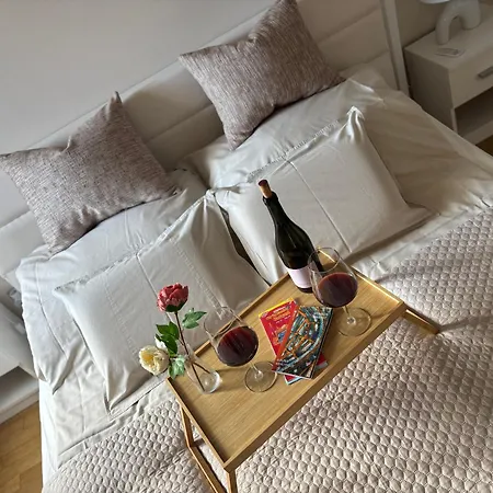 Synagogue Gozsdu Corner 아파트 *