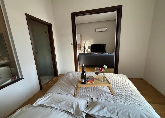 Apartament Synagogue Gozsdu Corner